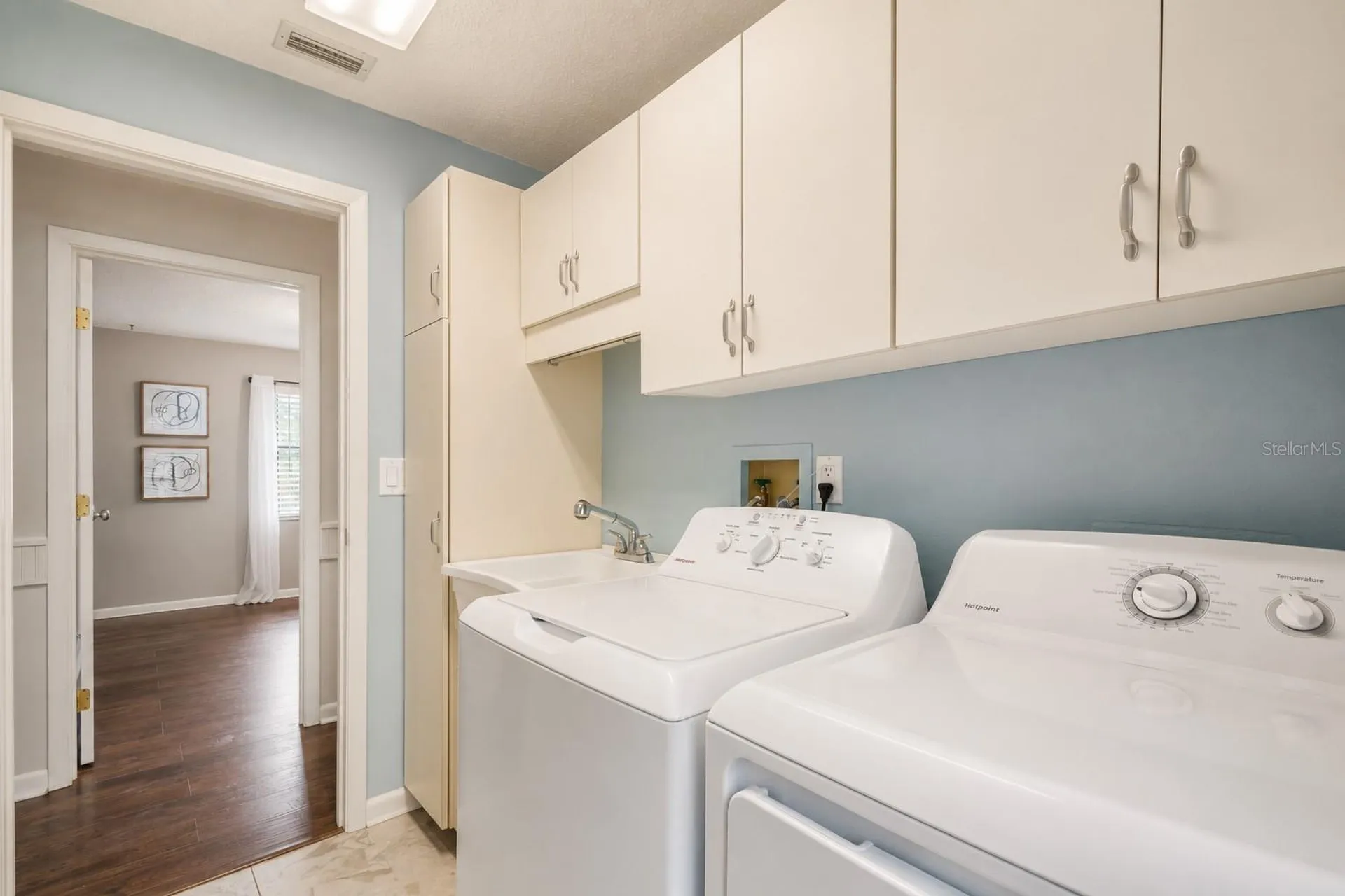 785 Centerwood Drive Tarpon Springs FL 34688