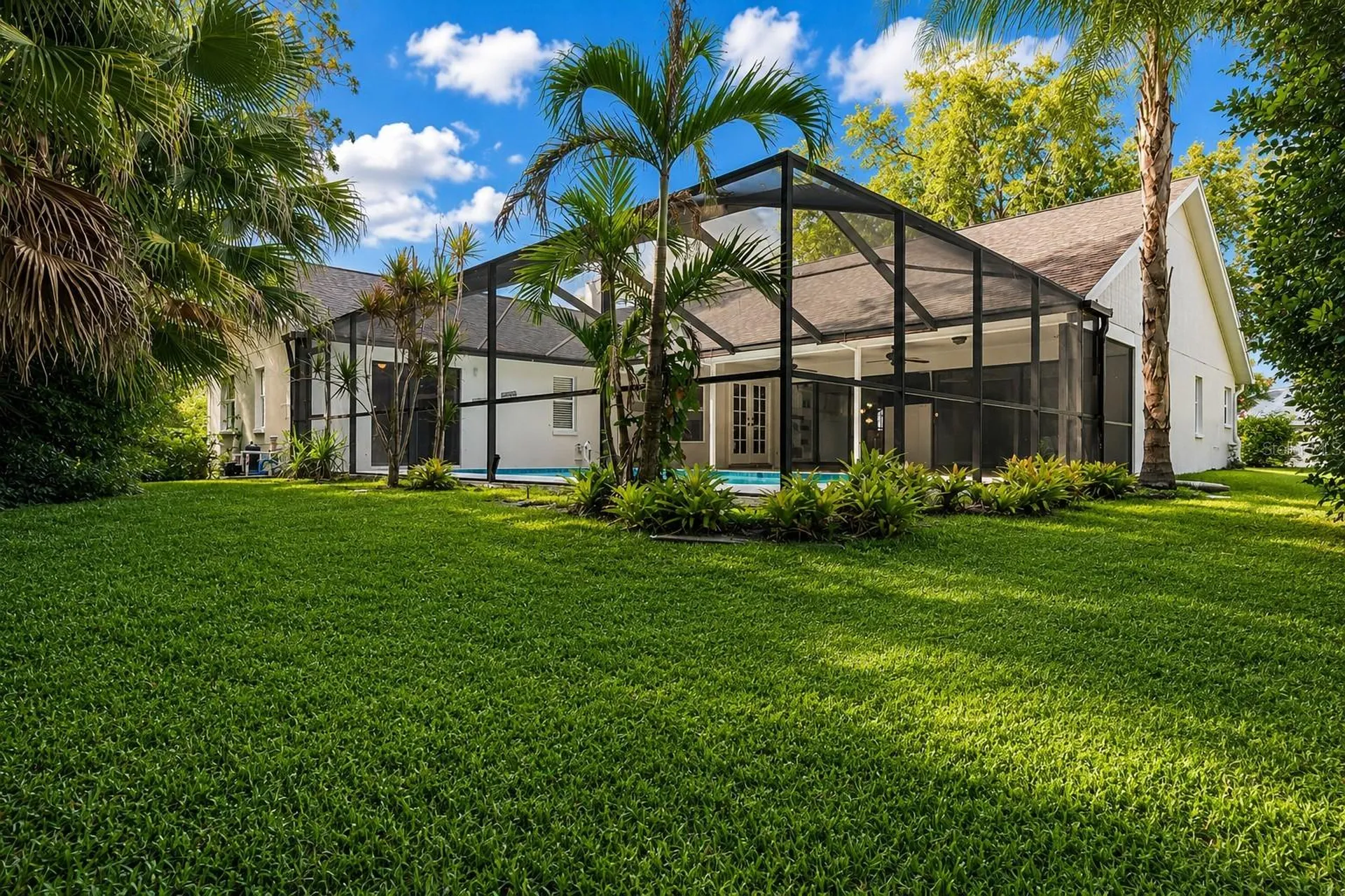 785 Centerwood Drive Tarpon Springs FL 34688