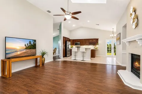 785 Centerwood Drive Tarpon Springs FL 34688