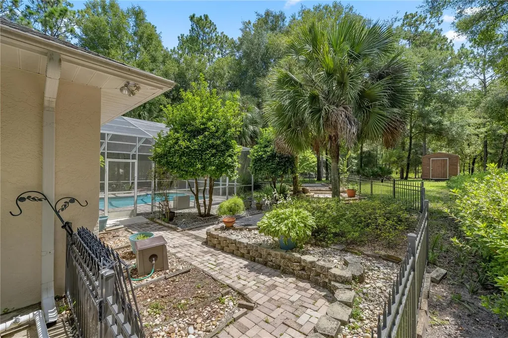 18293 SW 75th Loop Dunnellon FL 34432