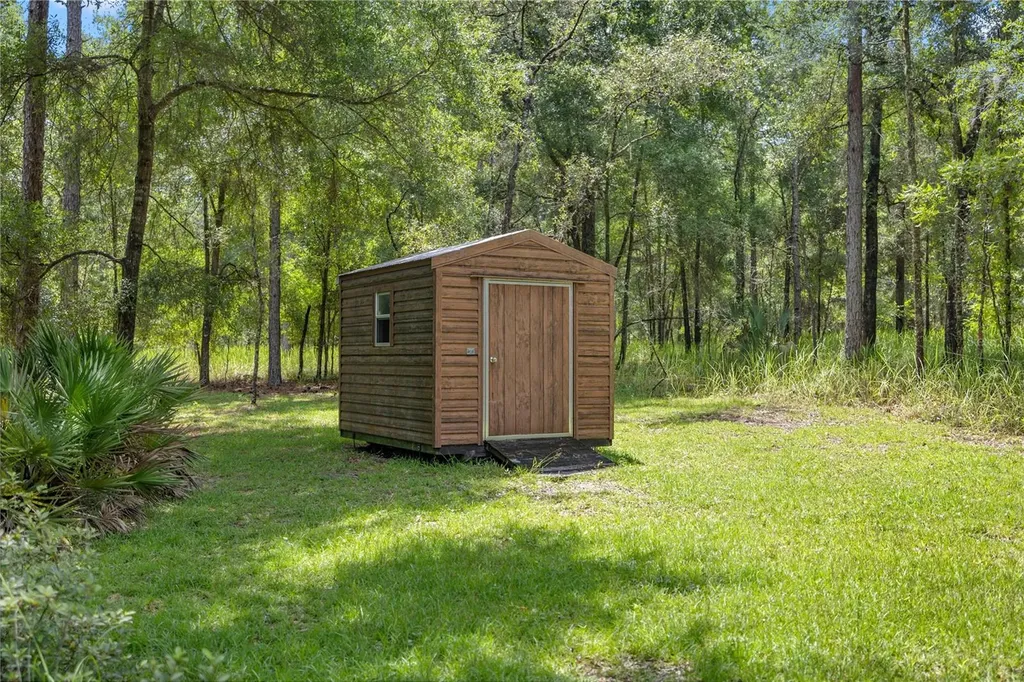 18293 SW 75th Loop Dunnellon FL 34432