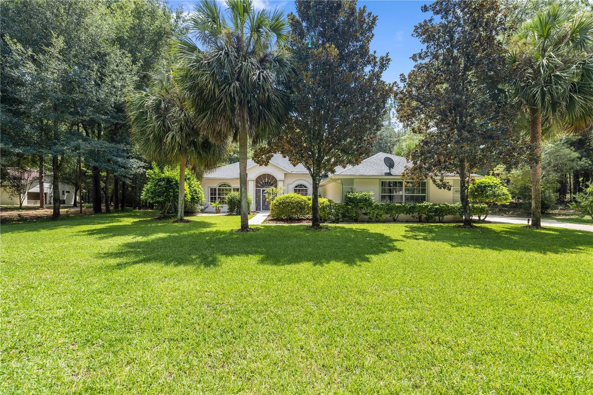 18293 SW 75th Loop Dunnellon FL 34432
