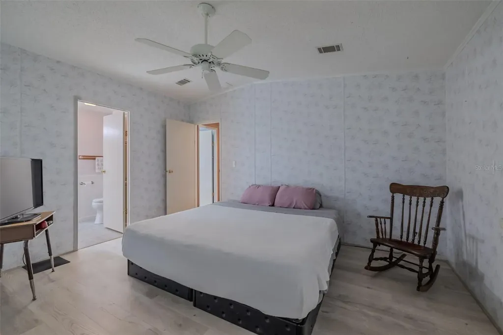 37716 Newport Drive Zephyrhills FL 33542