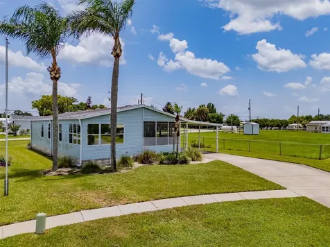 37716 Newport Drive Zephyrhills FL 33542