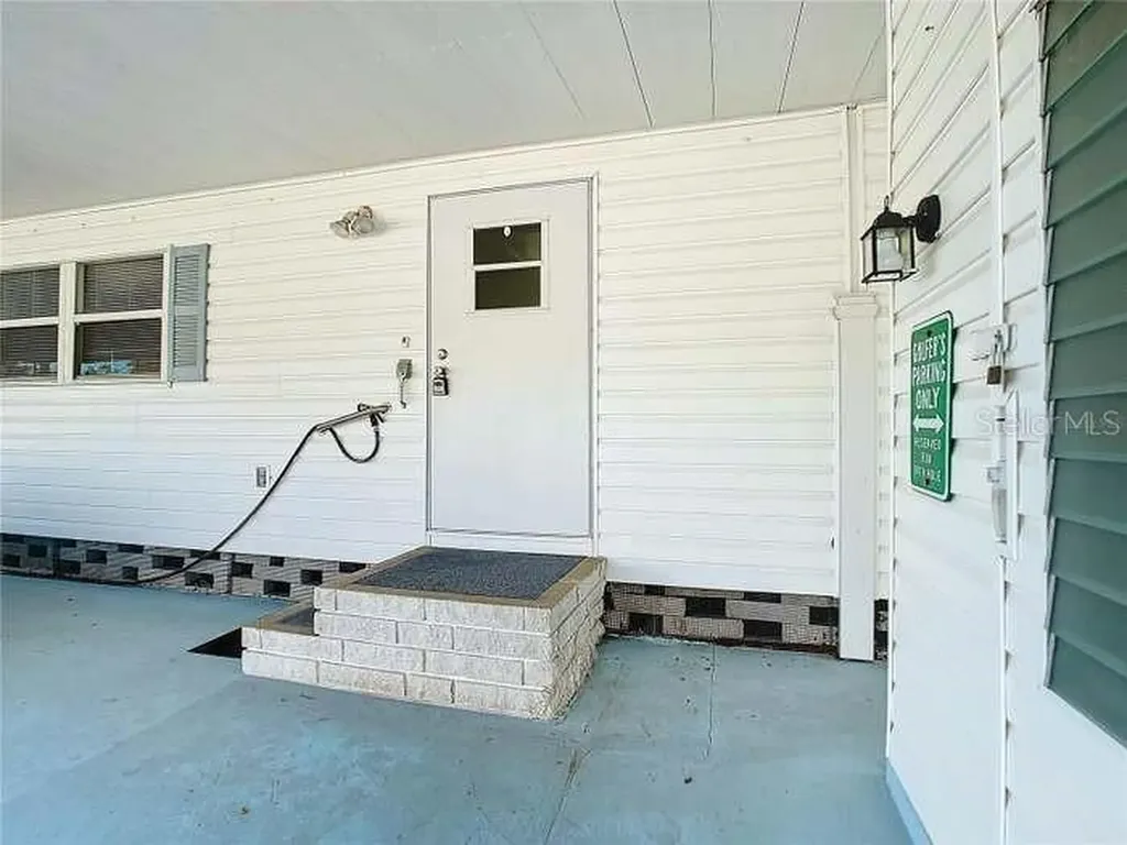 2331 Belleair Road Clearwater FL 33764