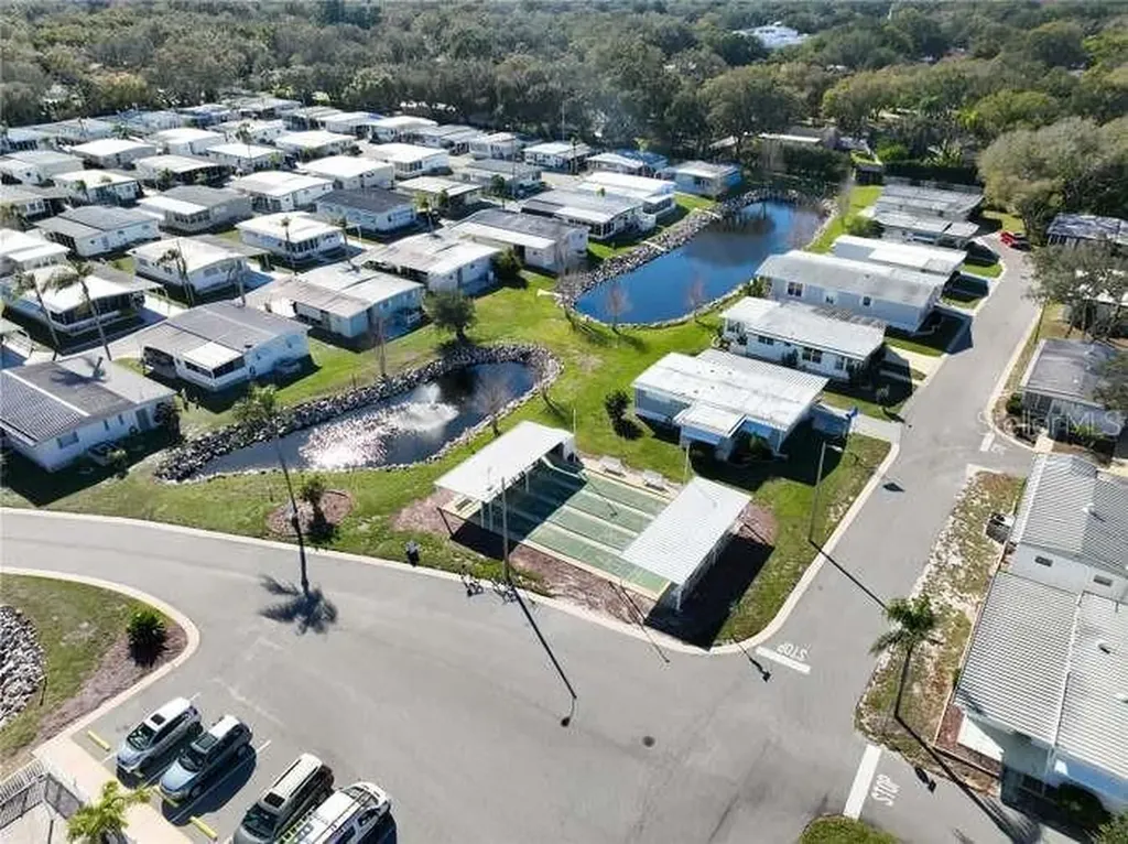 2331 Belleair Road Clearwater FL 33764