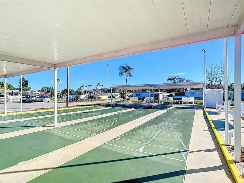 2331 Belleair Road Clearwater FL 33764