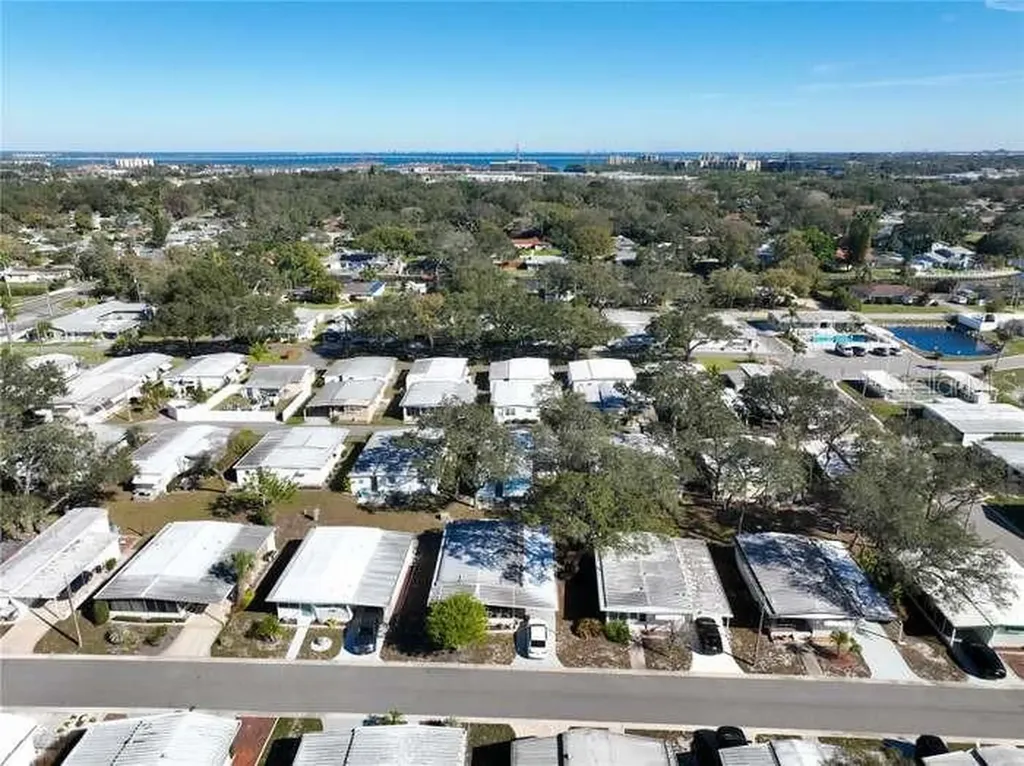 2331 Belleair Road Clearwater FL 33764