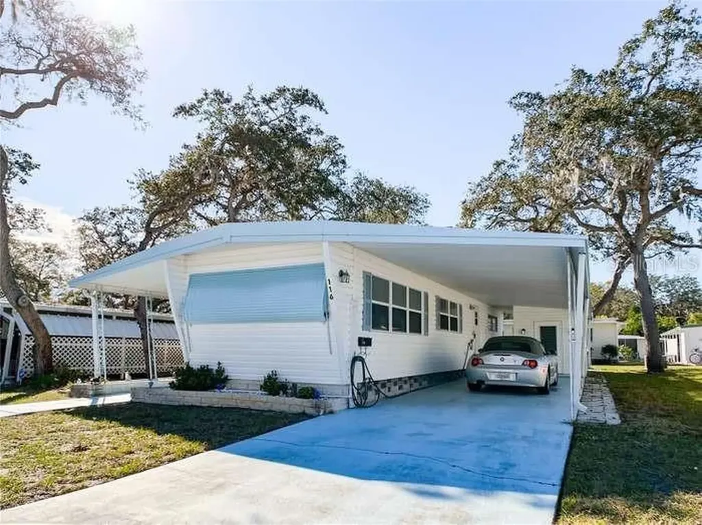 2331 Belleair Road Clearwater FL 33764