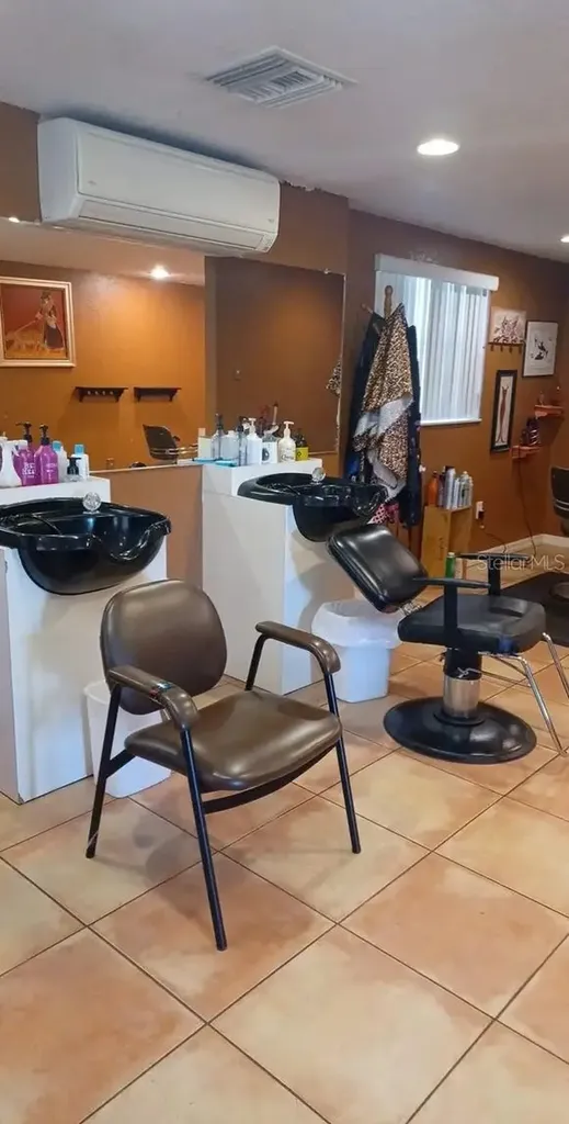 1203 Mayflower Drive Lakeland FL 33810