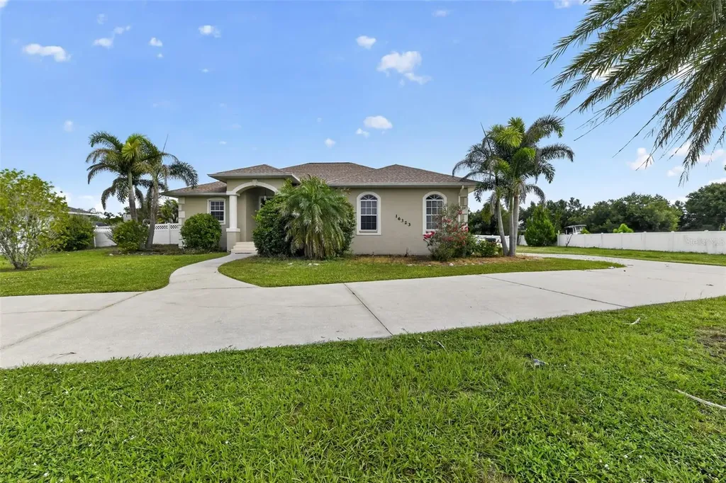 16323 Upper Manatee River Road Bradenton FL 34212