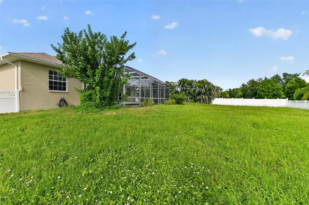 16323 Upper Manatee River Road Bradenton FL 34212