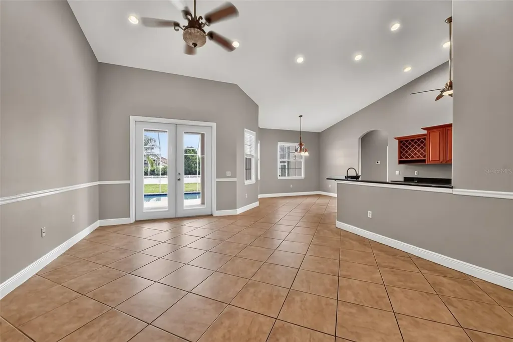 16323 Upper Manatee River Road Bradenton FL 34212