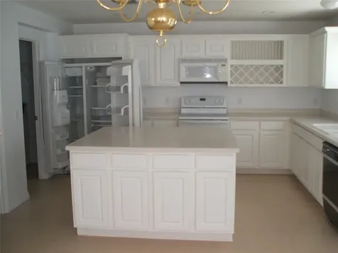2872 Paynes Prairie Circle Kissimmee FL 34743
