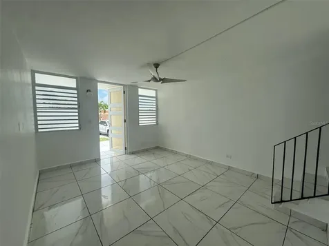 Monte Brisas Calle 2 Fajardo PR 00738
