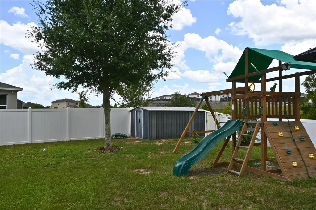 2517 Biscotto Circle Davenport FL 33897