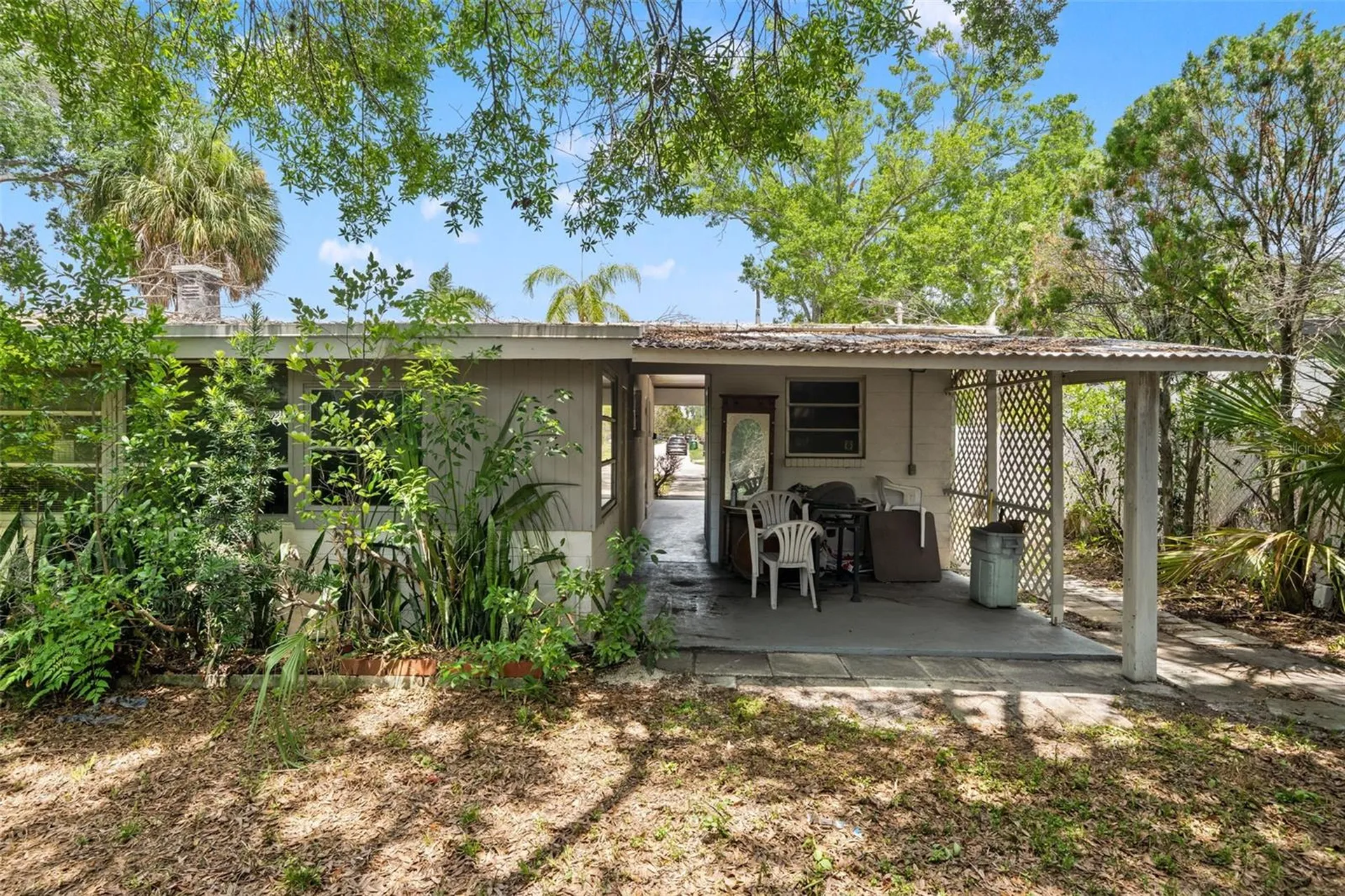4635 W Bay Villa Avenue Tampa FL 33611