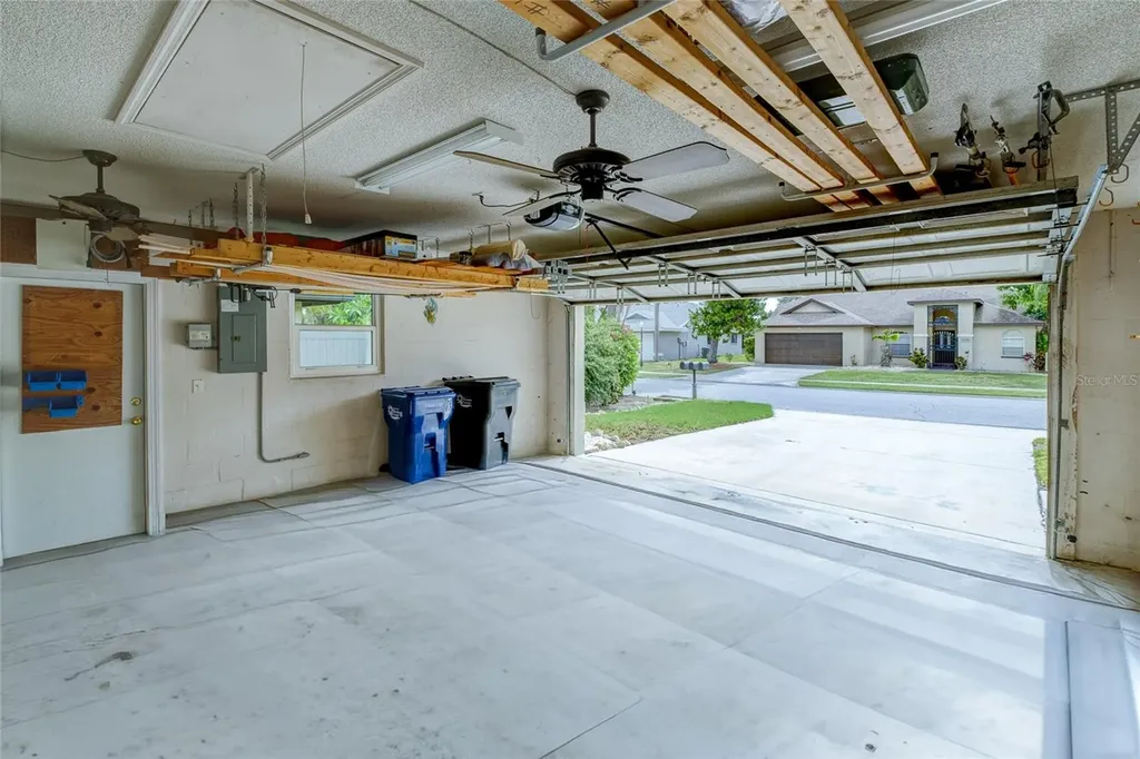 7812 38th Court E Sarasota FL 34243