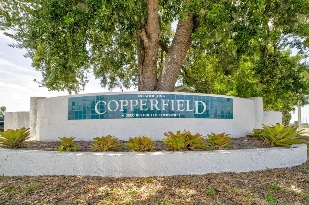 7812 38th Court E Sarasota FL 34243