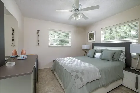 7812 38th Court E Sarasota FL 34243
