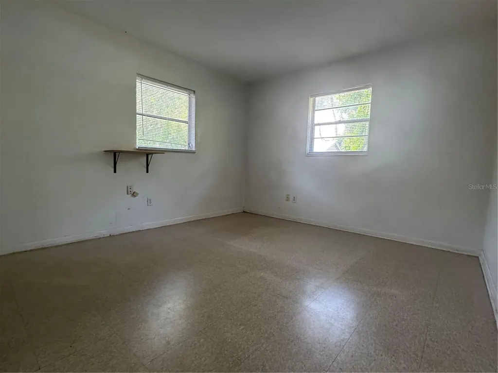 1421 Noble Place Orlando FL 32801