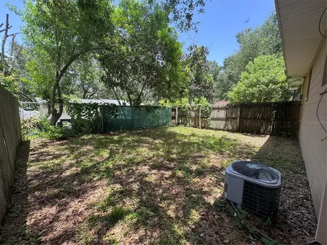 1421 Noble Place Orlando FL 32801