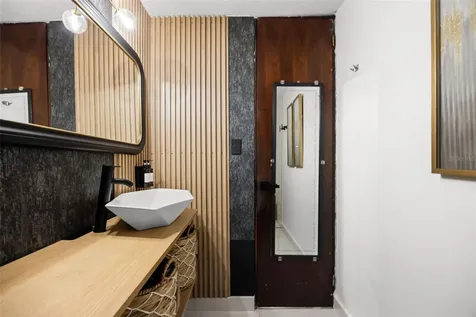 Apt. 2002 Cond. Bello Horizonte San Juan PR 00924