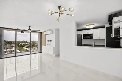Apt. 2002 Cond. Bello Horizonte San Juan PR 00924
