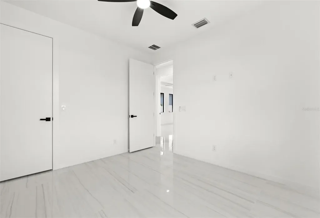 409 NW 25th Place Cape Coral FL 33993