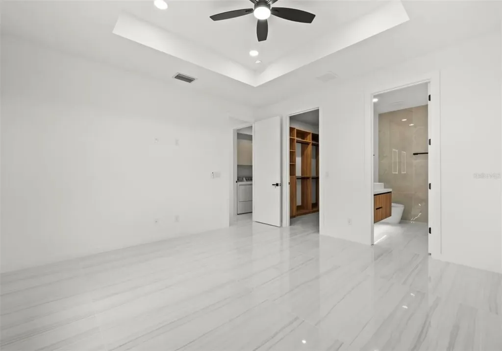 409 NW 25th Place Cape Coral FL 33993