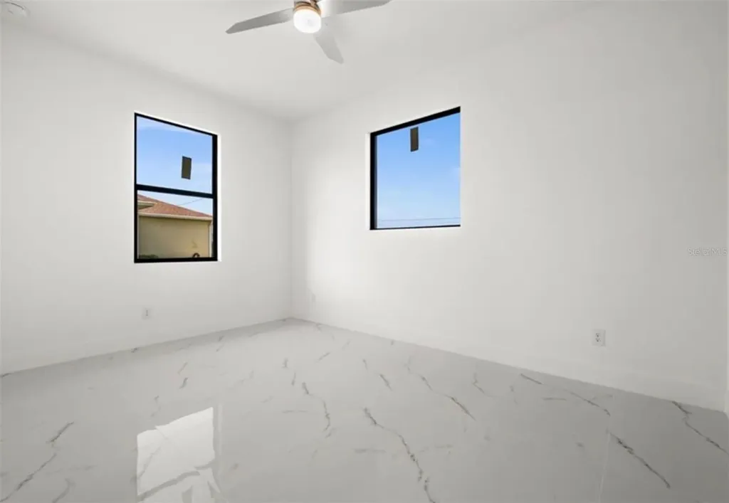 409 NW 25th Place Cape Coral FL 33993