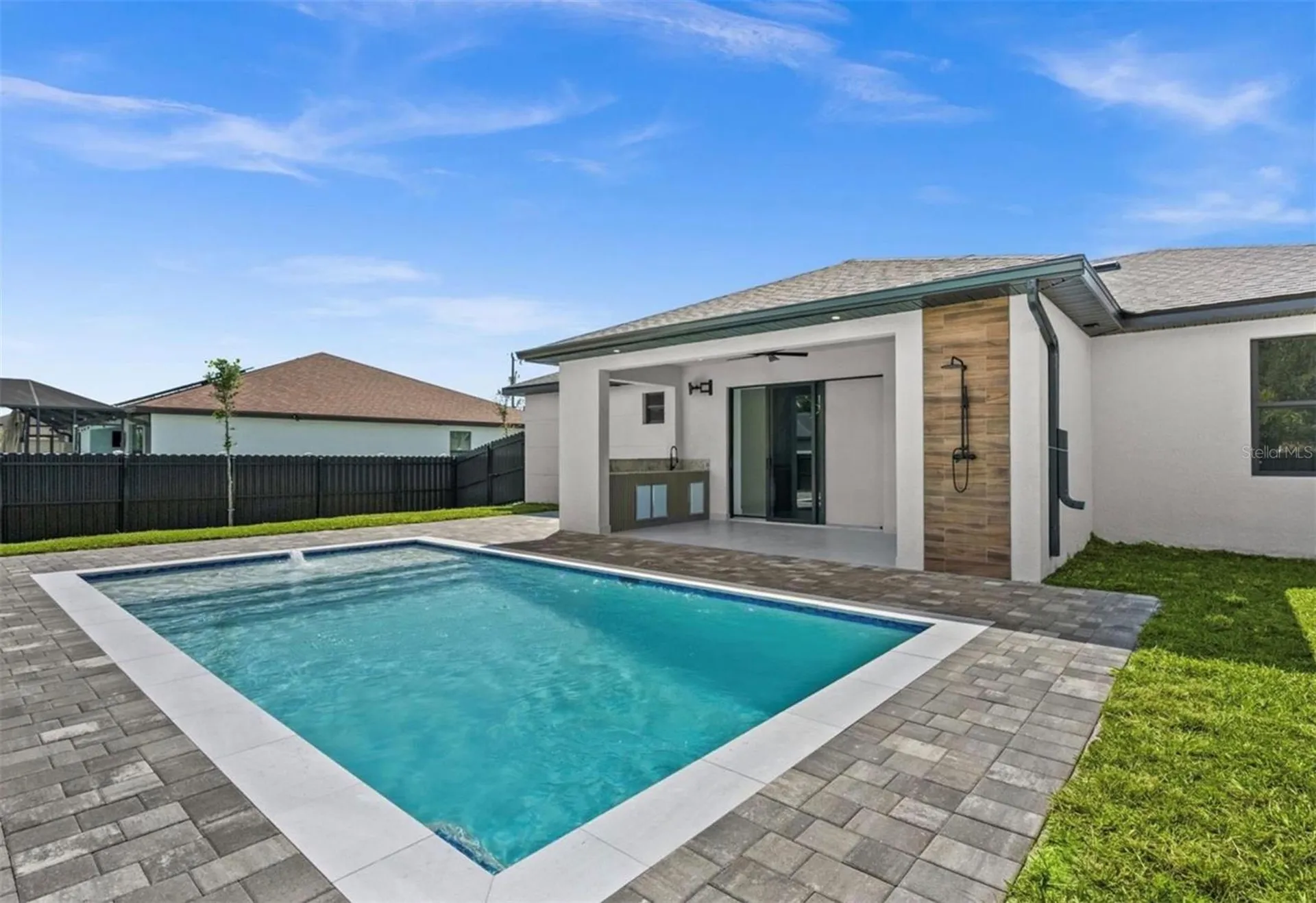 409 NW 25th Place Cape Coral FL 33993