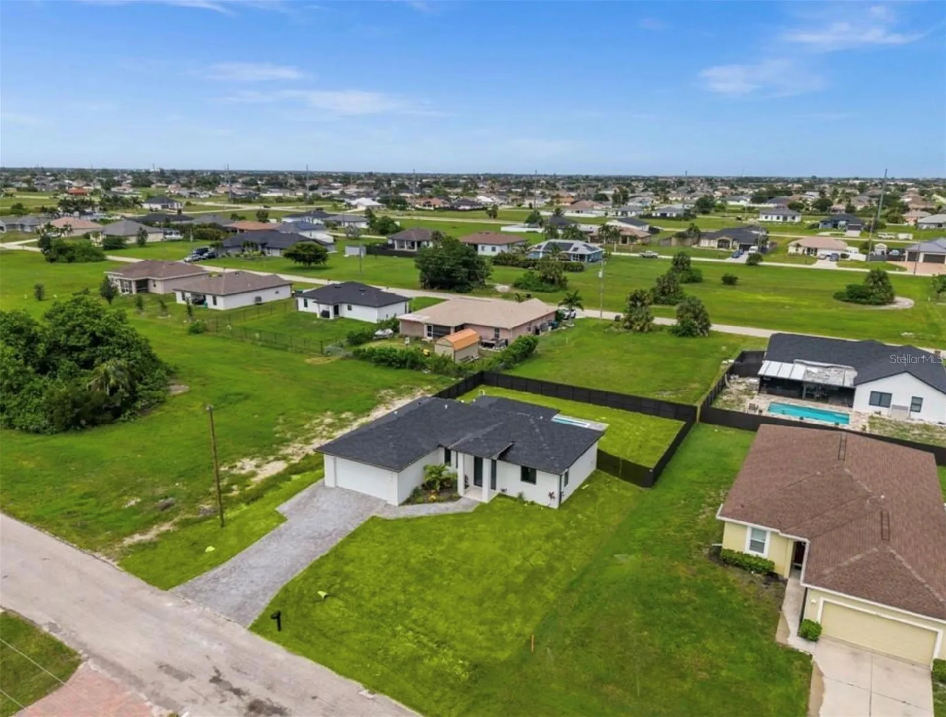 409 NW 25th Place Cape Coral FL 33993