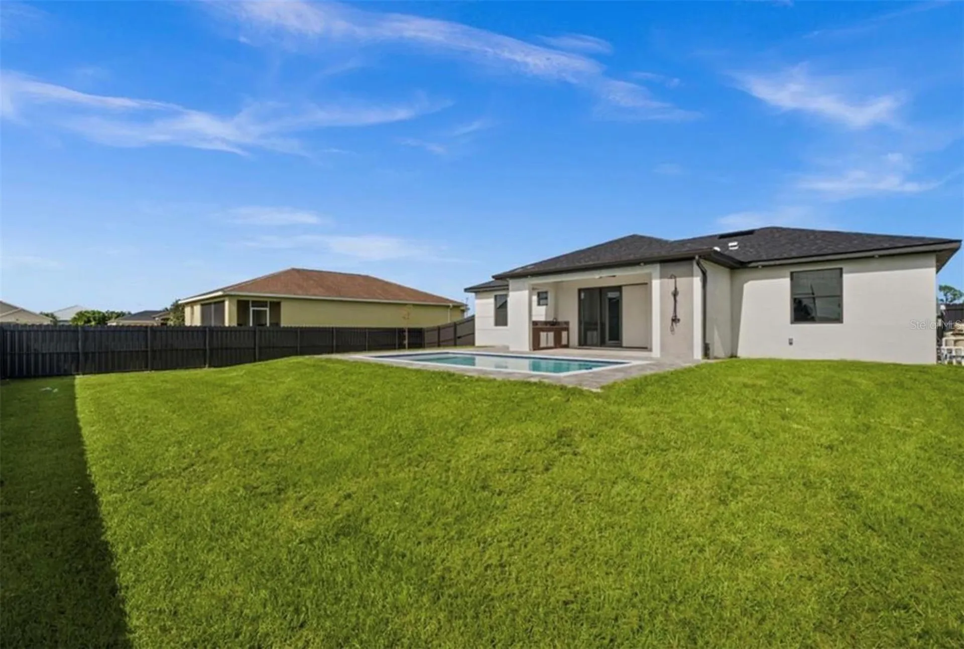 409 NW 25th Place Cape Coral FL 33993