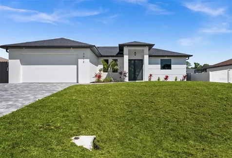 409 NW 25th Place Cape Coral FL 33993
