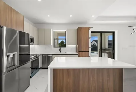 409 NW 25th Place Cape Coral FL 33993