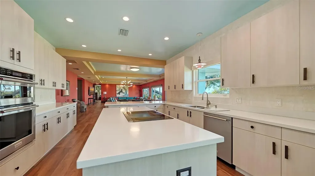 1440 Kimlira Lane Sarasota FL 34231