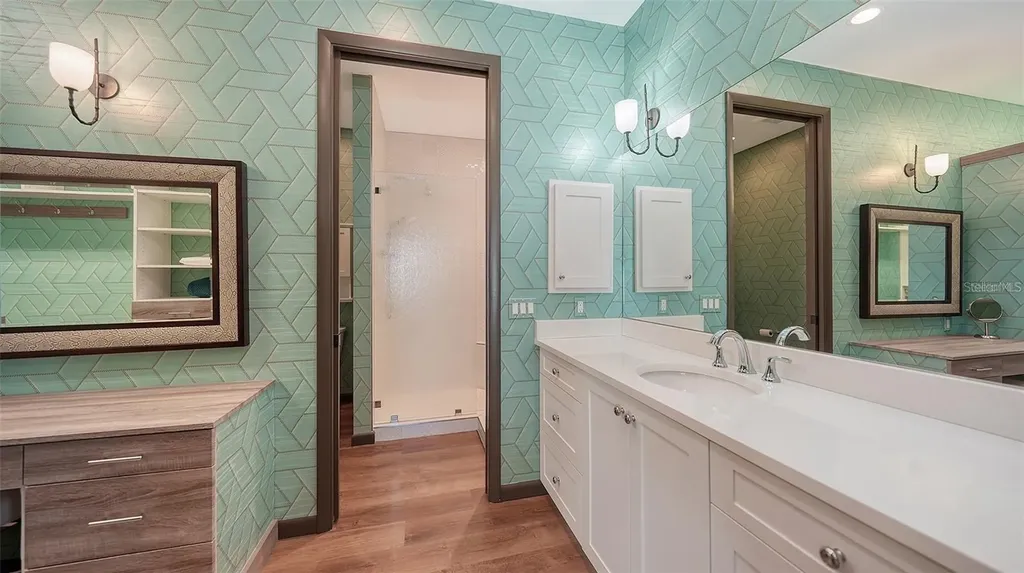 1440 Kimlira Lane Sarasota FL 34231