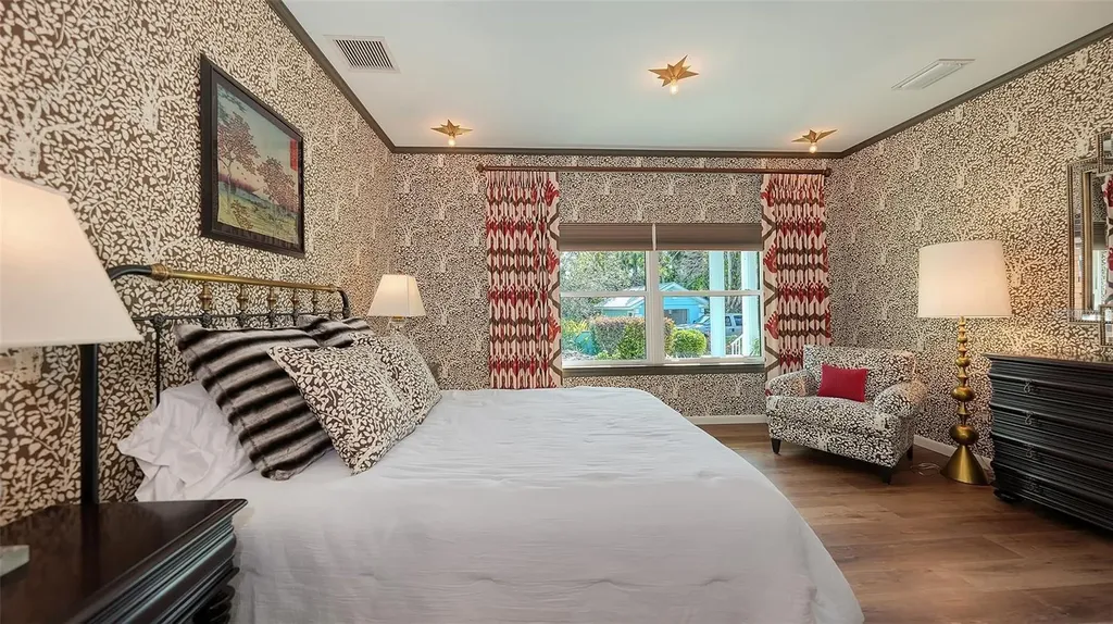 1440 Kimlira Lane Sarasota FL 34231