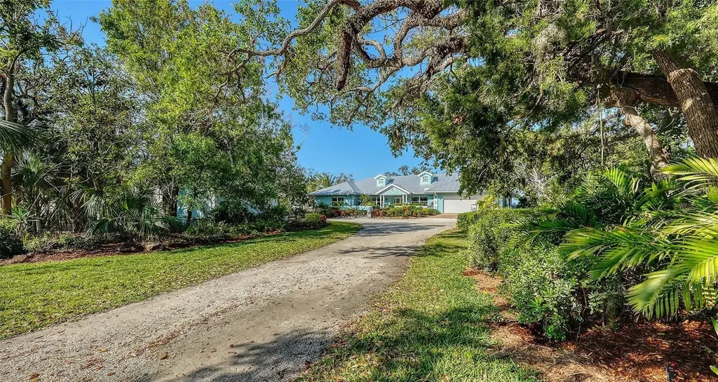 1440 Kimlira Lane Sarasota FL 34231