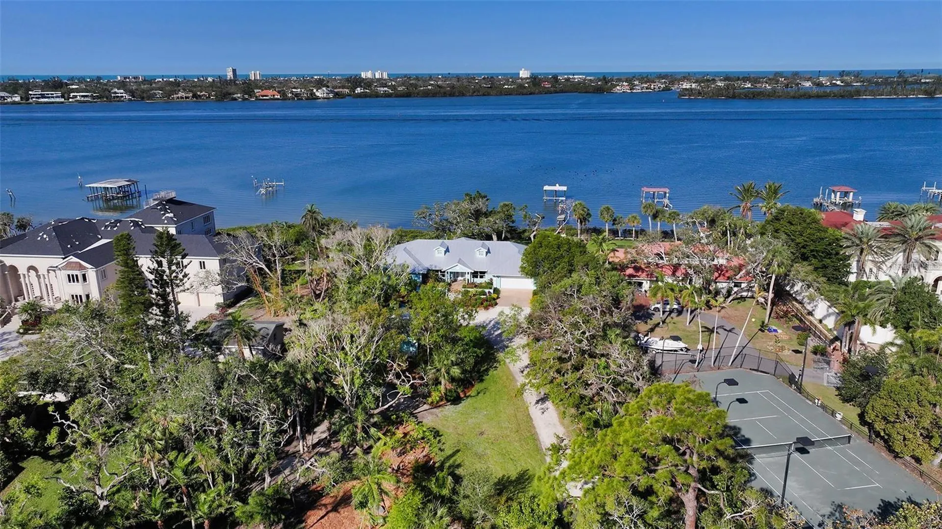 1440 Kimlira Lane Sarasota FL 34231