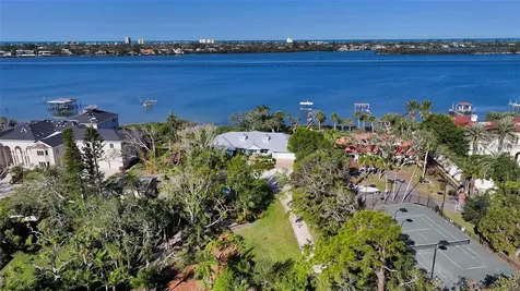 1440 Kimlira Lane Sarasota FL 34231