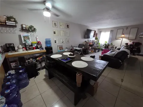 4823 W Mcelroy Avenue Tampa FL 33611