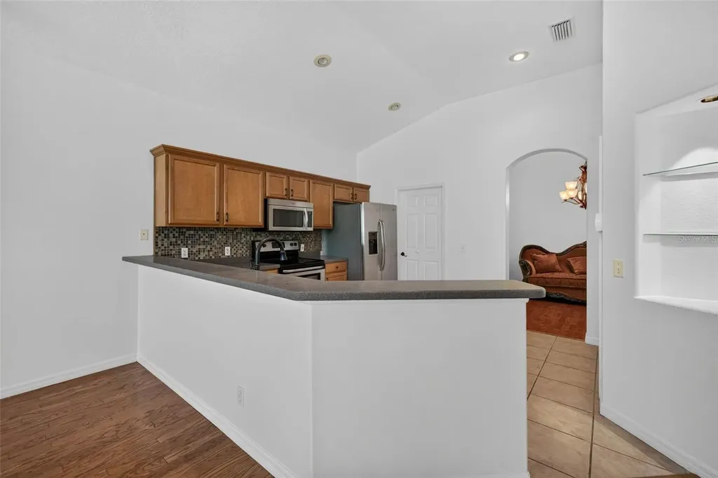 7075 Bayou West Place N Pinellas Park FL 33782
