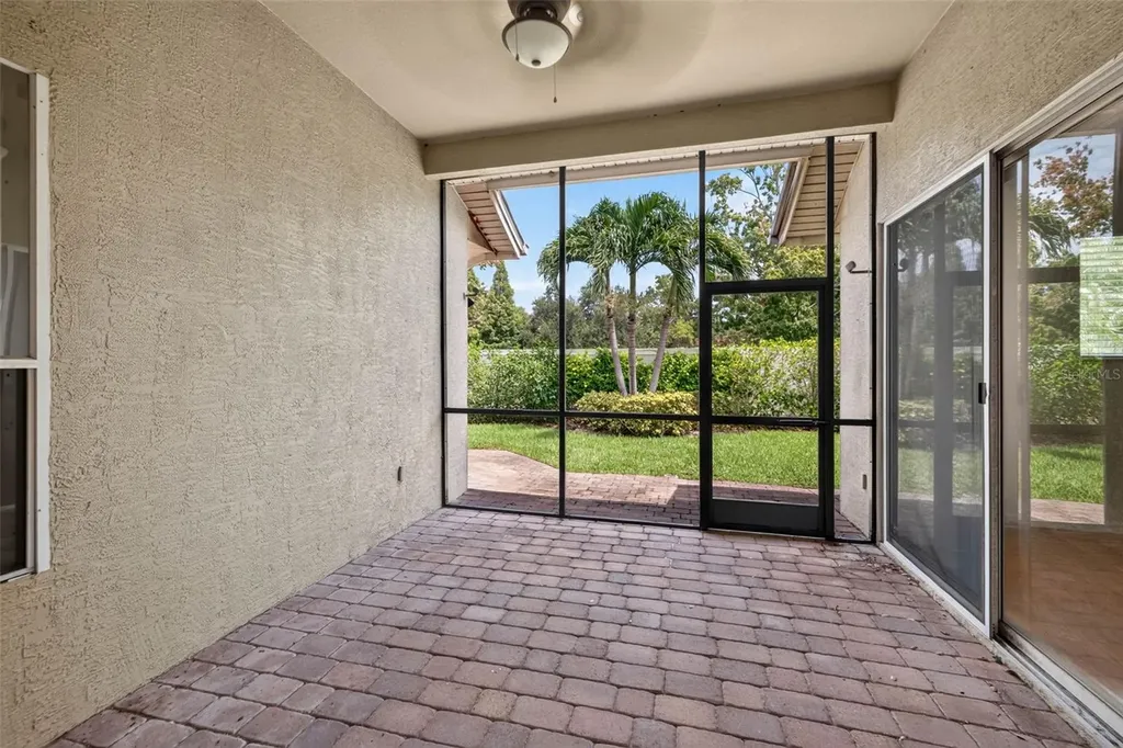 7075 Bayou West Place N Pinellas Park FL 33782