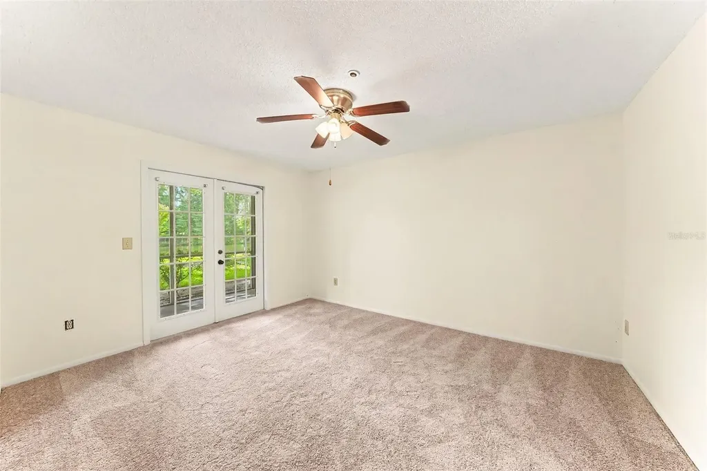 11805 Skylake Place Tampa FL 33617