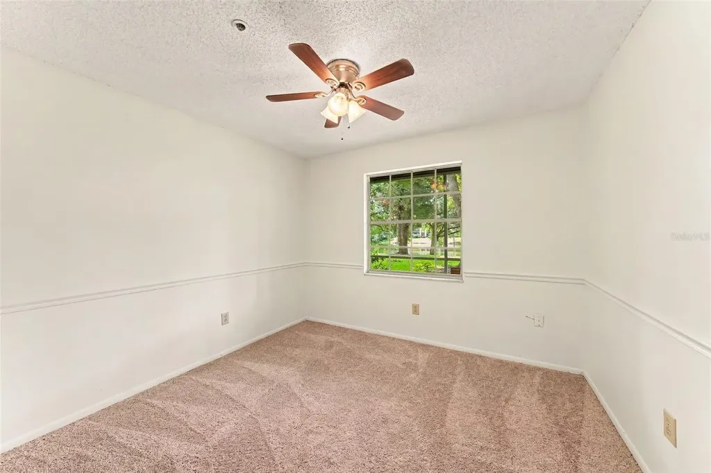11805 Skylake Place Tampa FL 33617