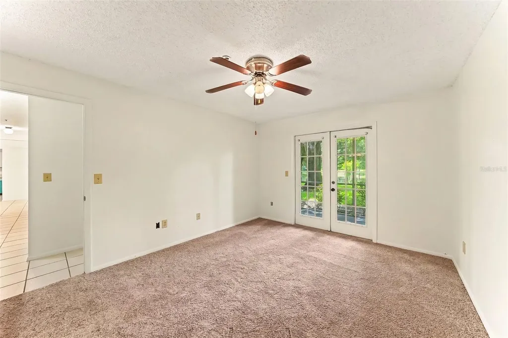 11805 Skylake Place Tampa FL 33617