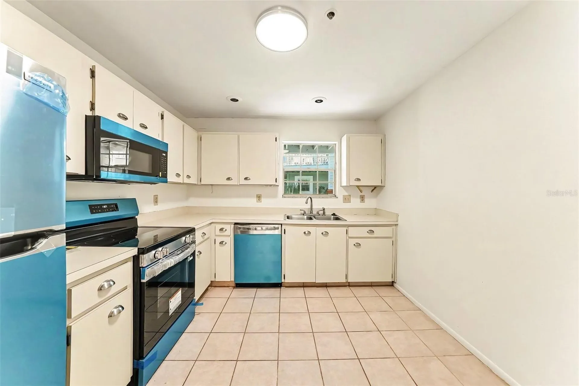 11805 Skylake Place Tampa FL 33617