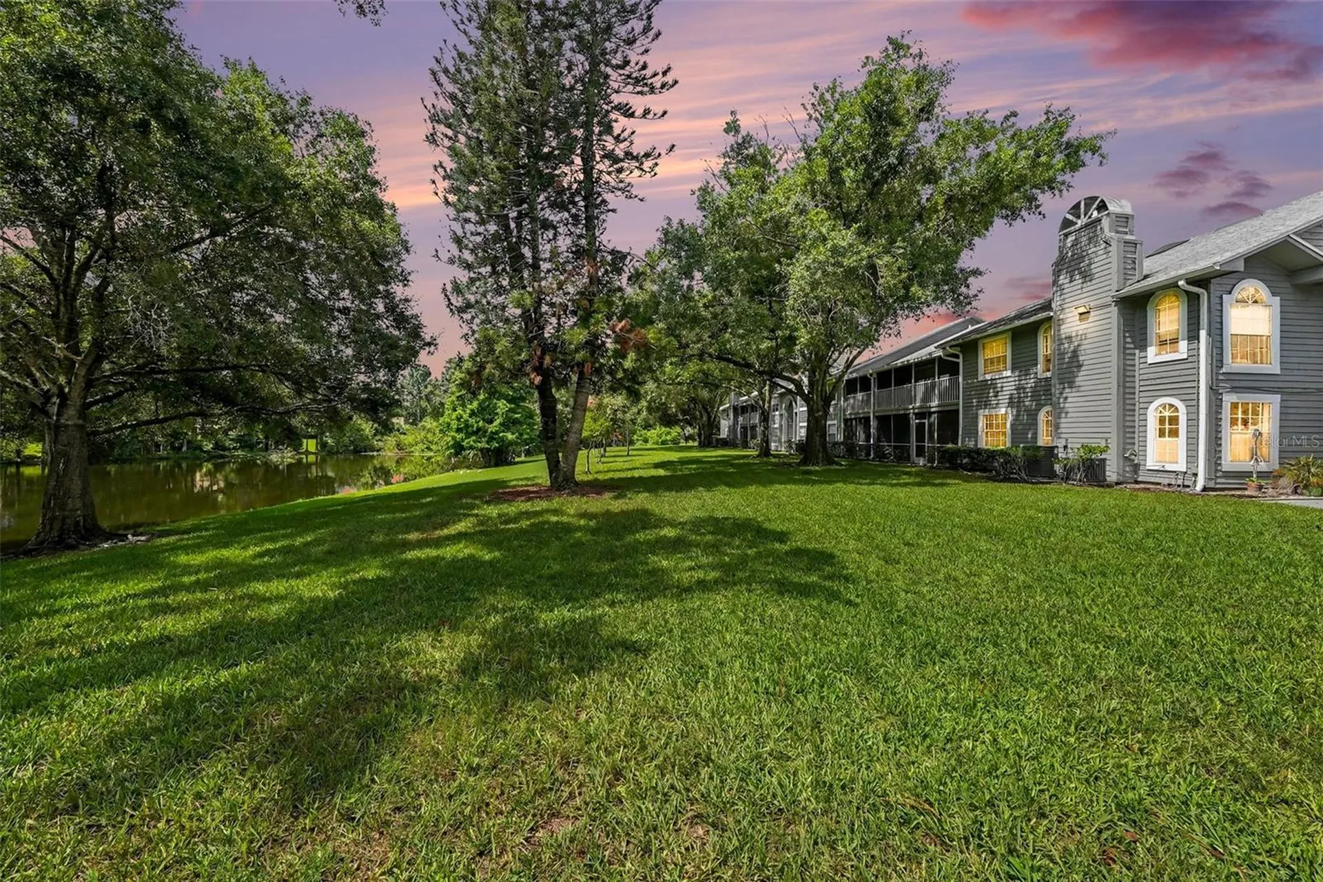 11805 Skylake Place Tampa FL 33617